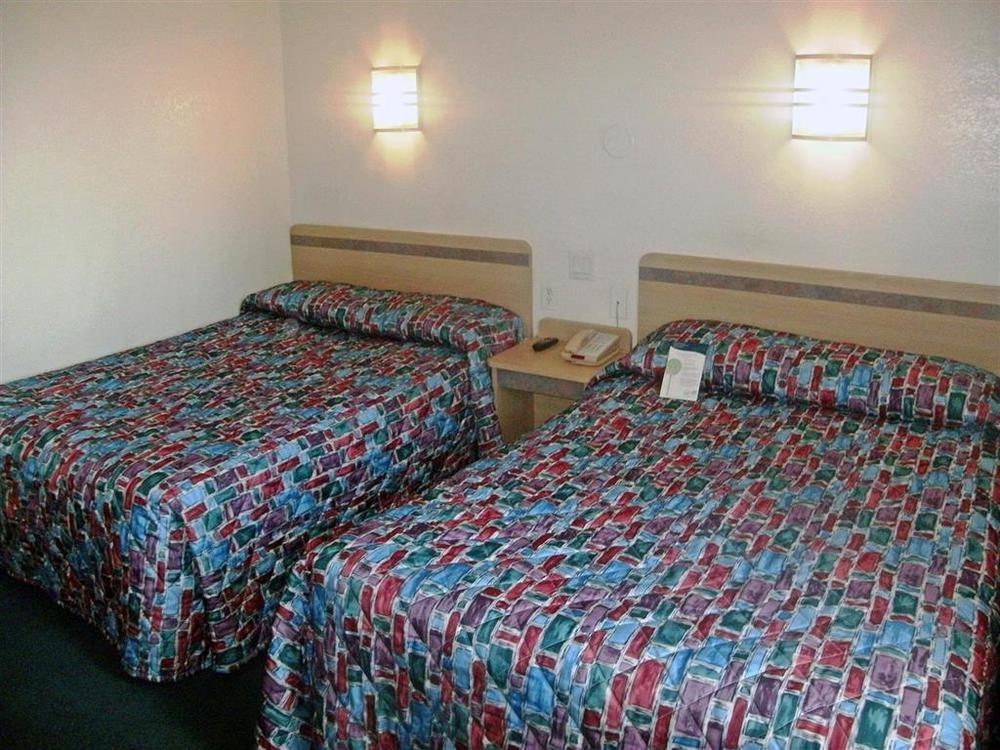 Skyline Inn Conway Quarto foto